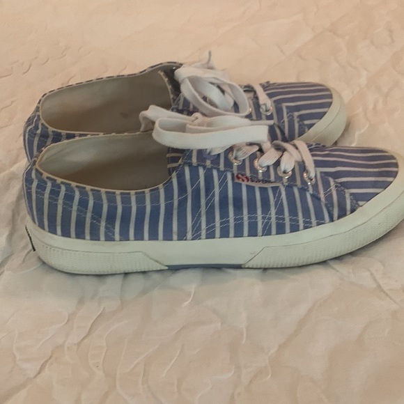 Superga blue and white sneaker size 38 or 7.5 M great used condition clean - Picture 7 of 7